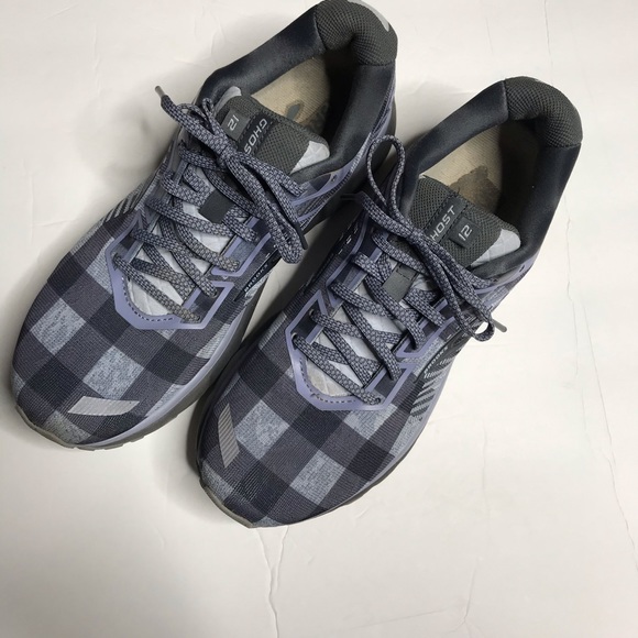 brooks plaid shoes